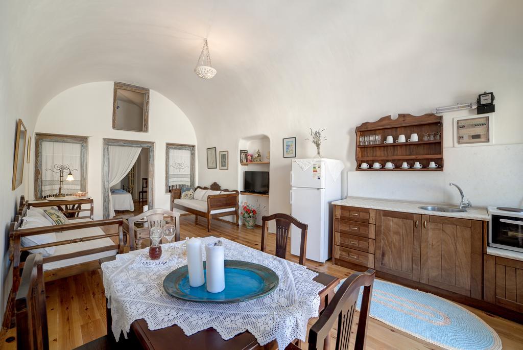 Santorini Island Guest House Kalitsi חדר תמונה