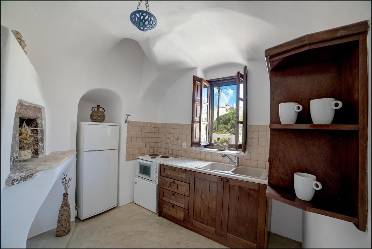 Santorini Island Guest House Kalitsi מראה חיצוני תמונה